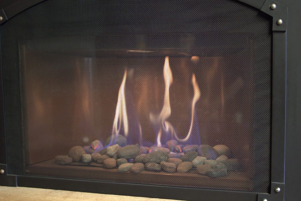 Floor Model 2025 Mendota® FV33i Timberline/Décor Gas Fireplace Insert ...