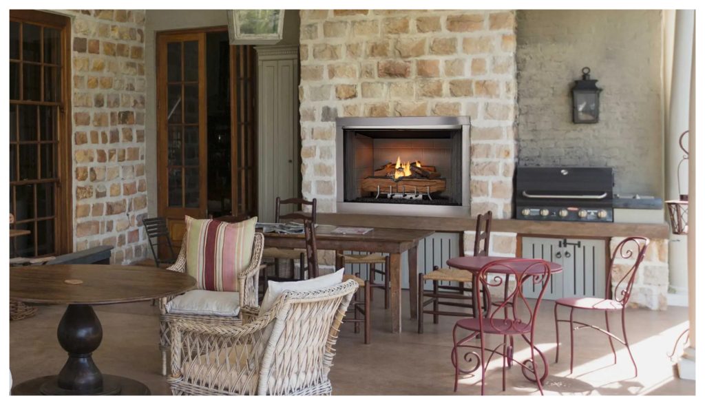 Floor Model 2025 Majestic Products Vesper Outdoor Fireplaces